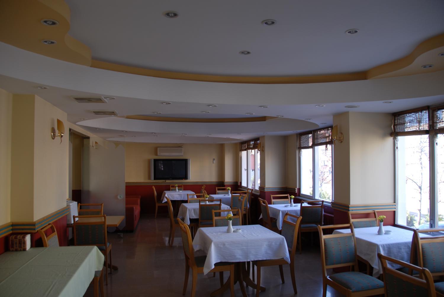 Shared lounge/TV area 2, Vip Apart Hotel, Osmangazi