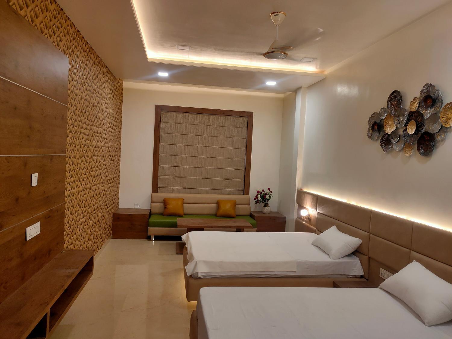 4, RIVERSIDE MEADOWS, Vidisha