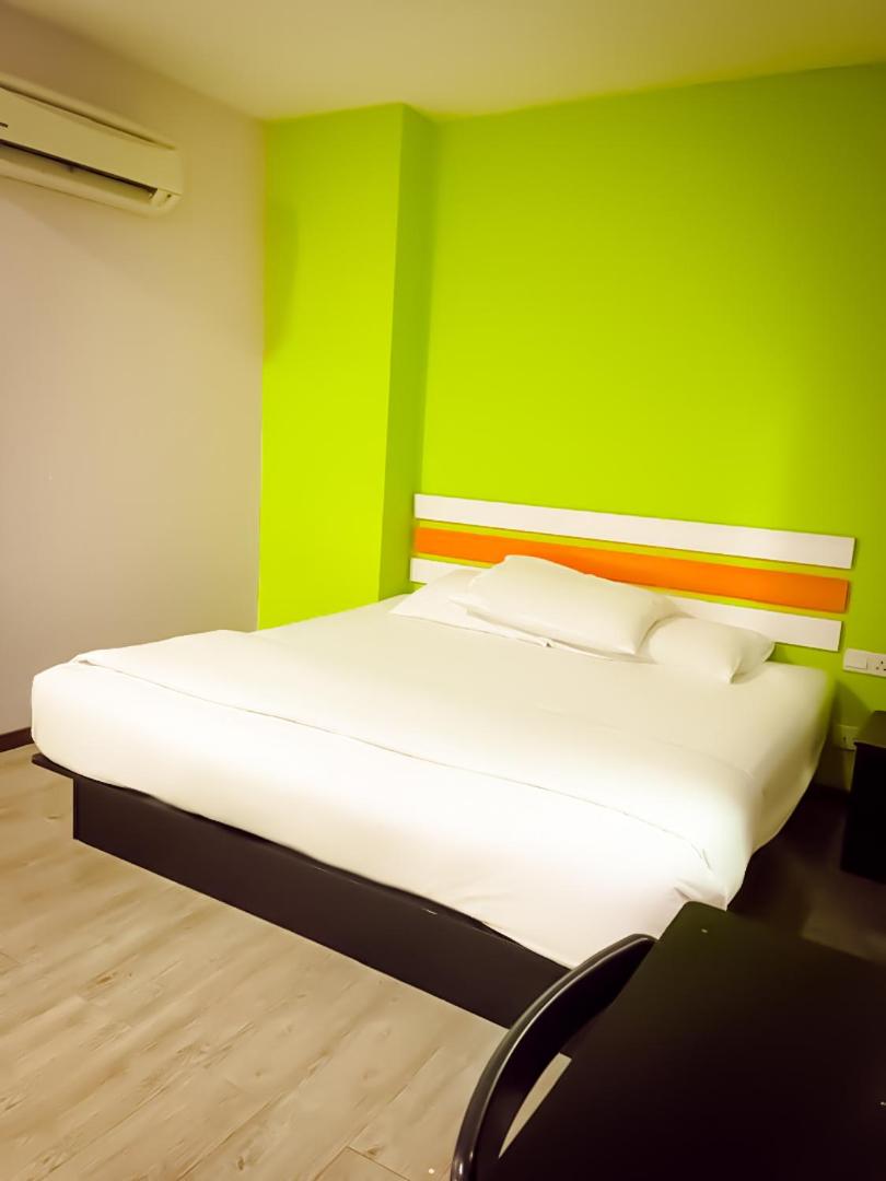 2, RED ORANGE HOTEL KUALA PILAH, Kuala Pilah