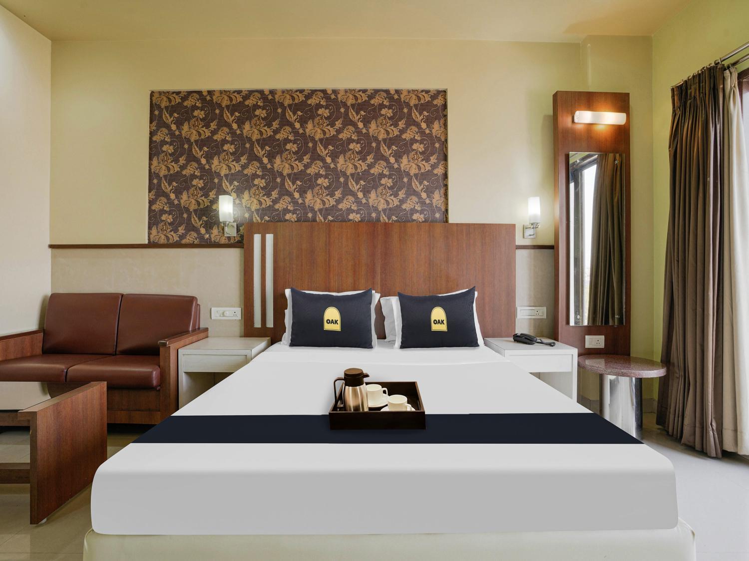 4, Hotel SSD Krone Suite Near IGI Airport, West