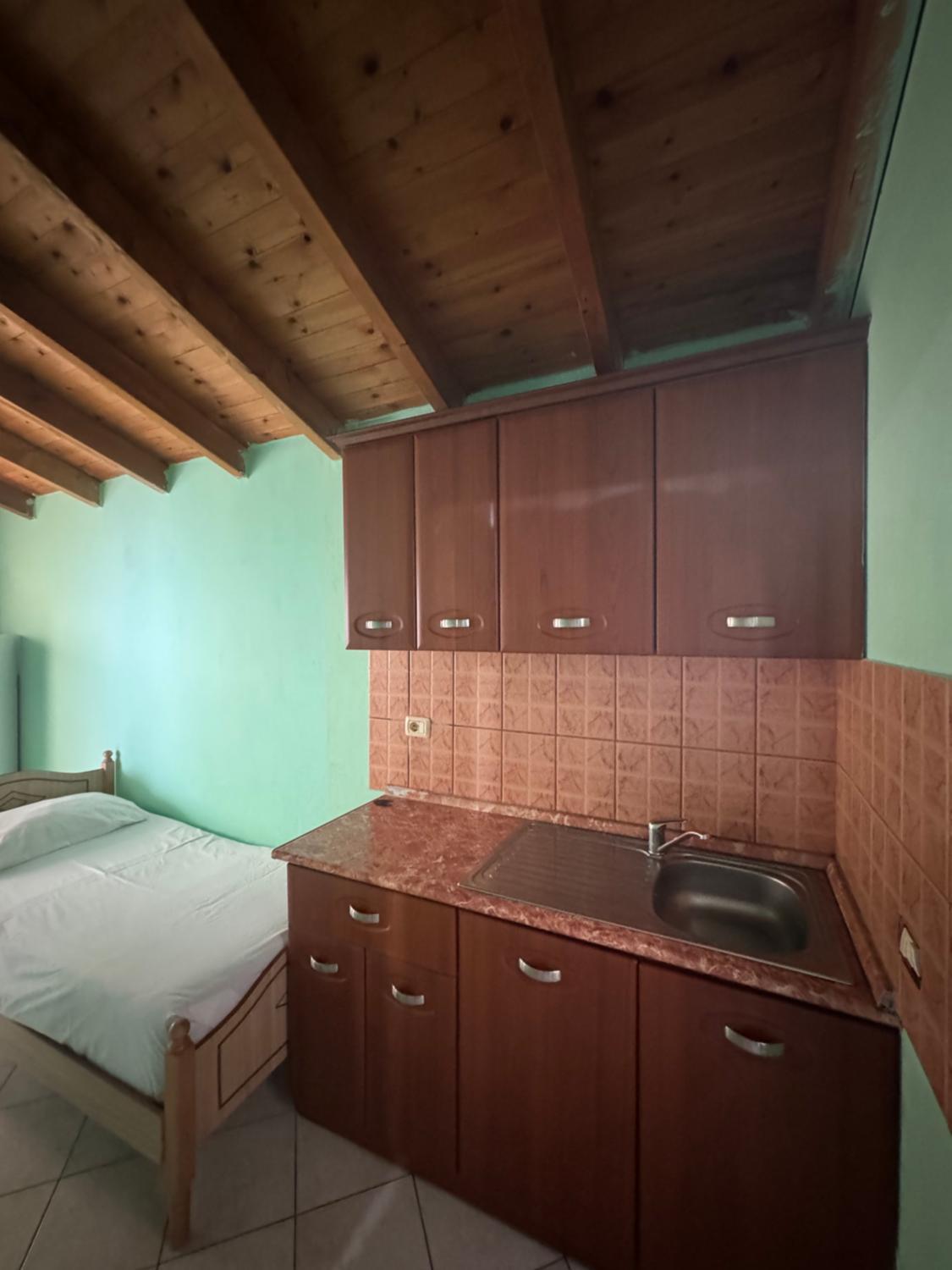 3, Shengjin Villa Kastrati ERGEN, Lezhës