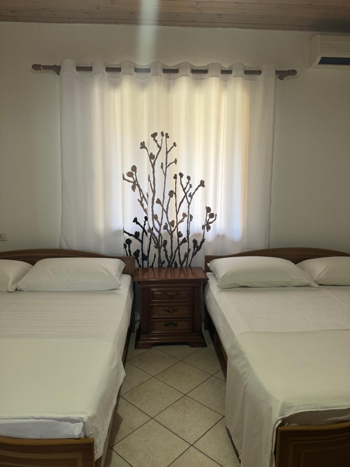 5, Shengjin Villa Kastrati ERGEN, Lezhës