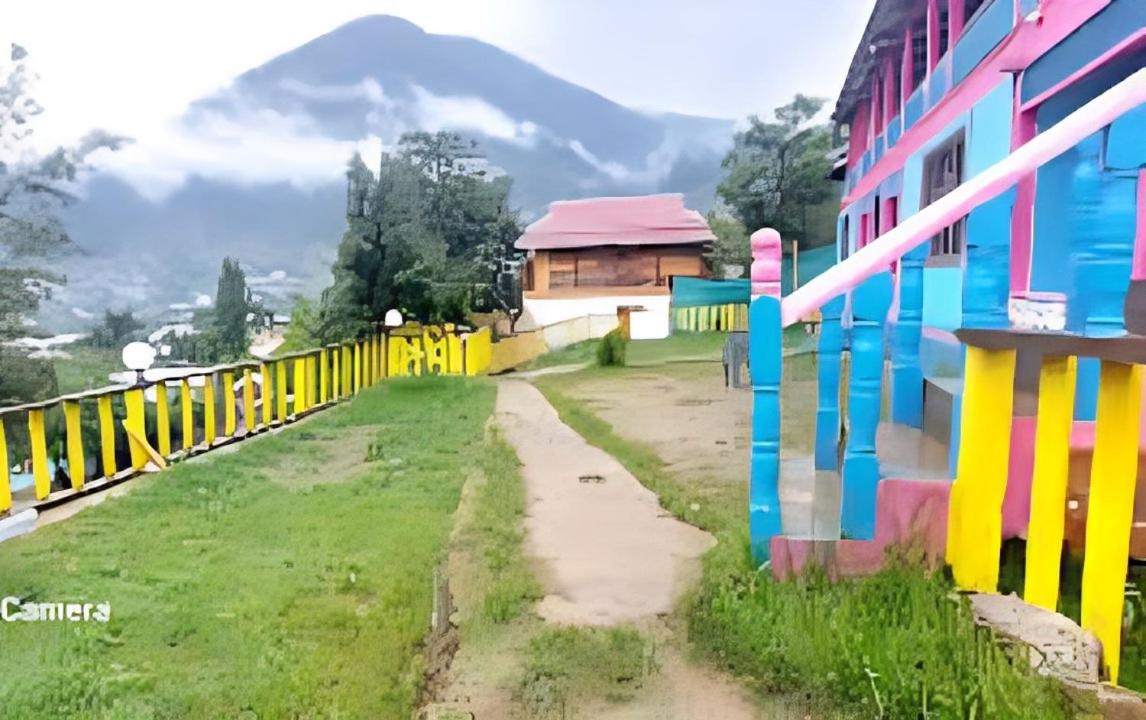 4, sunshine guest house, Kupwara