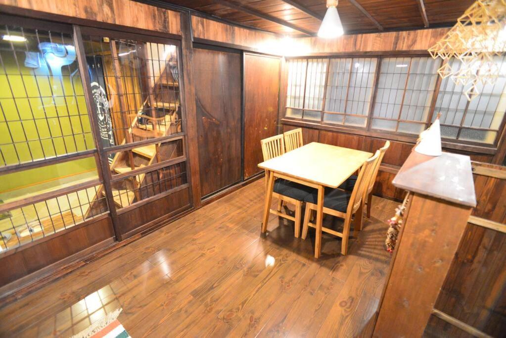 2, 佐渡 ビーチまで0分 1客のみ オーシャンビュー Beach Side House ウッドデッキ, Sado