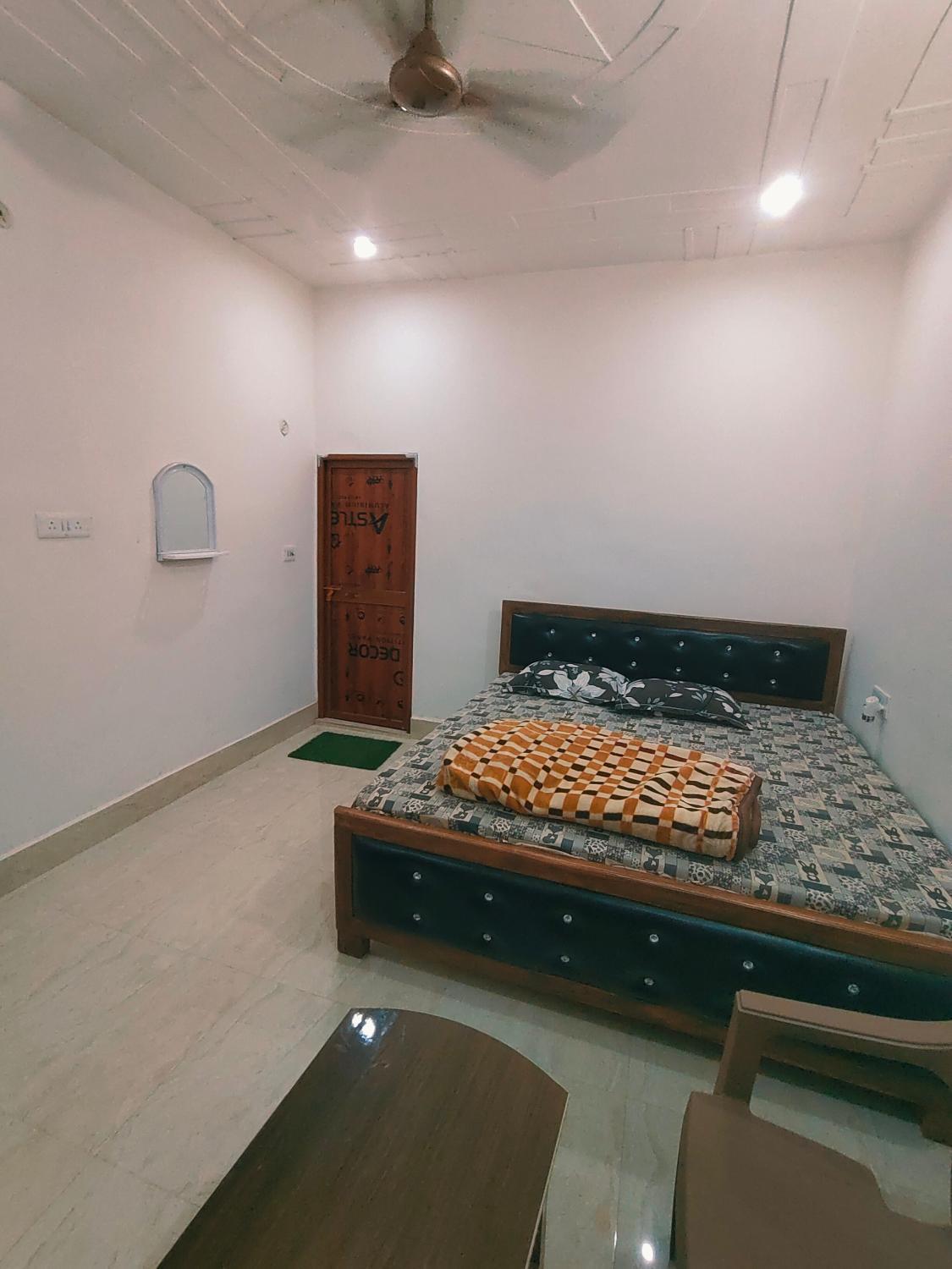 5, रामेंद्रा पैलेस, Faizabad