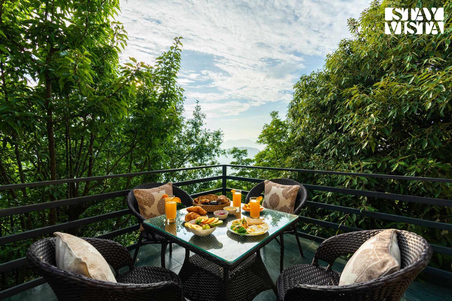 Balcony/terrace 5, Chalet Rushli - Pet Friendly & Valley View at Mussoorie by StayVista, Tehri Garhwal