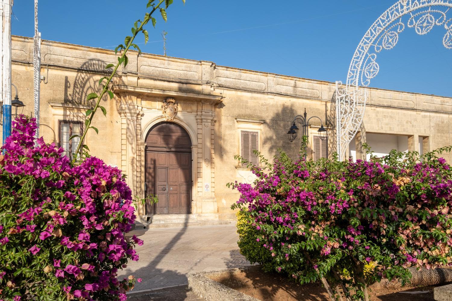 5, Le antiche dimore, Lecce