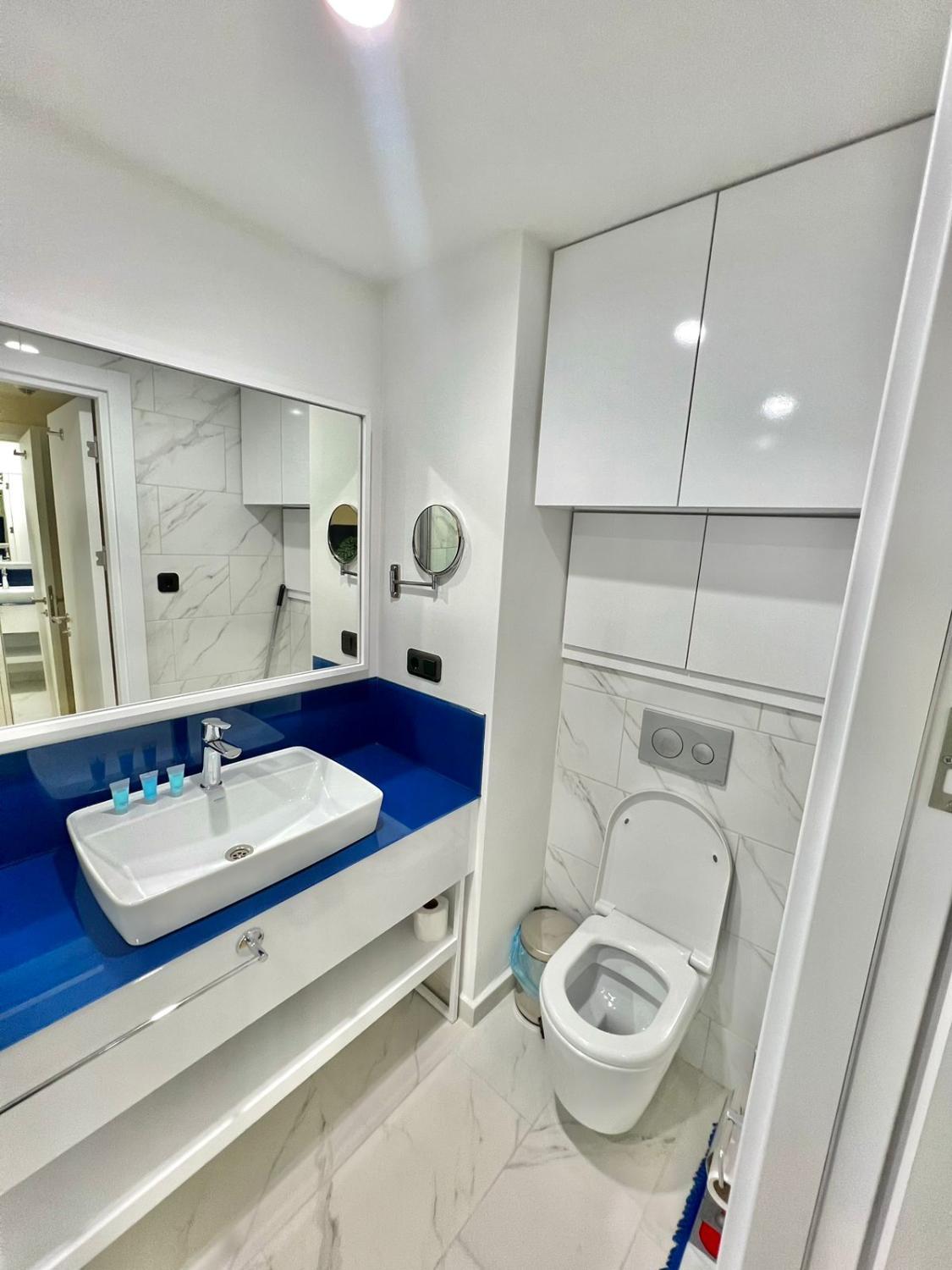 2, apartments dami, Batumi