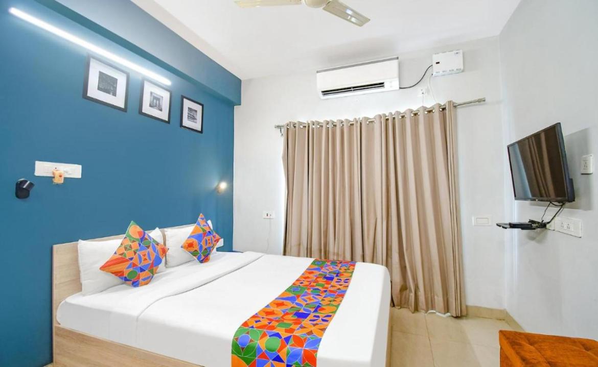 3, Supreme Guest House, Agra