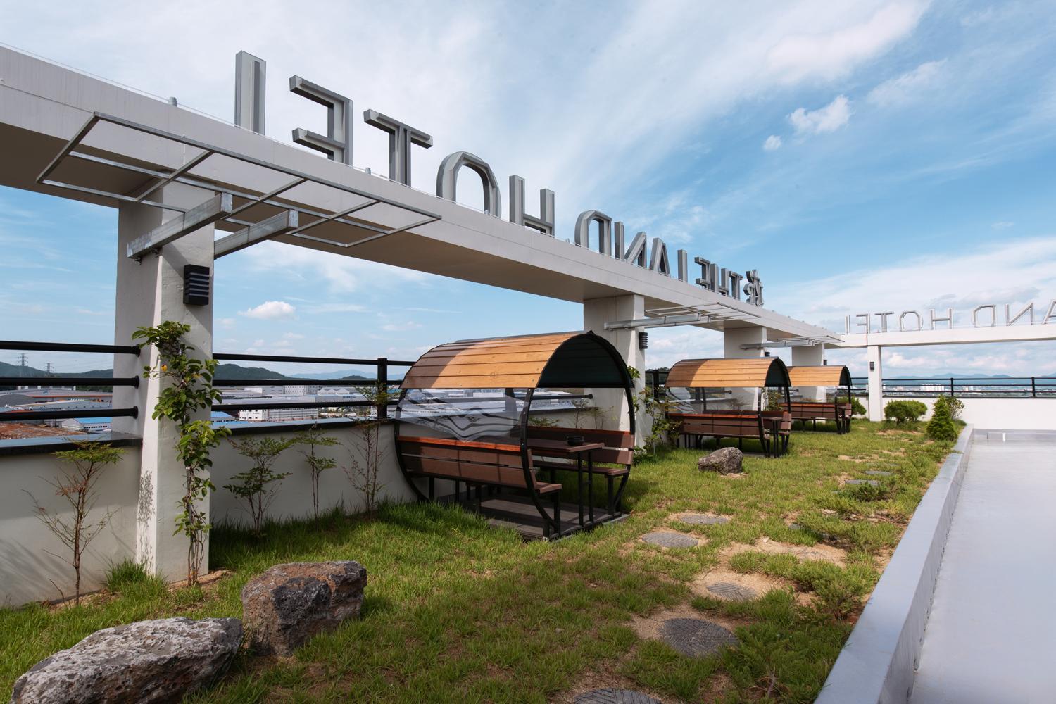 Garden, The Land Hotel, Yeongcheon