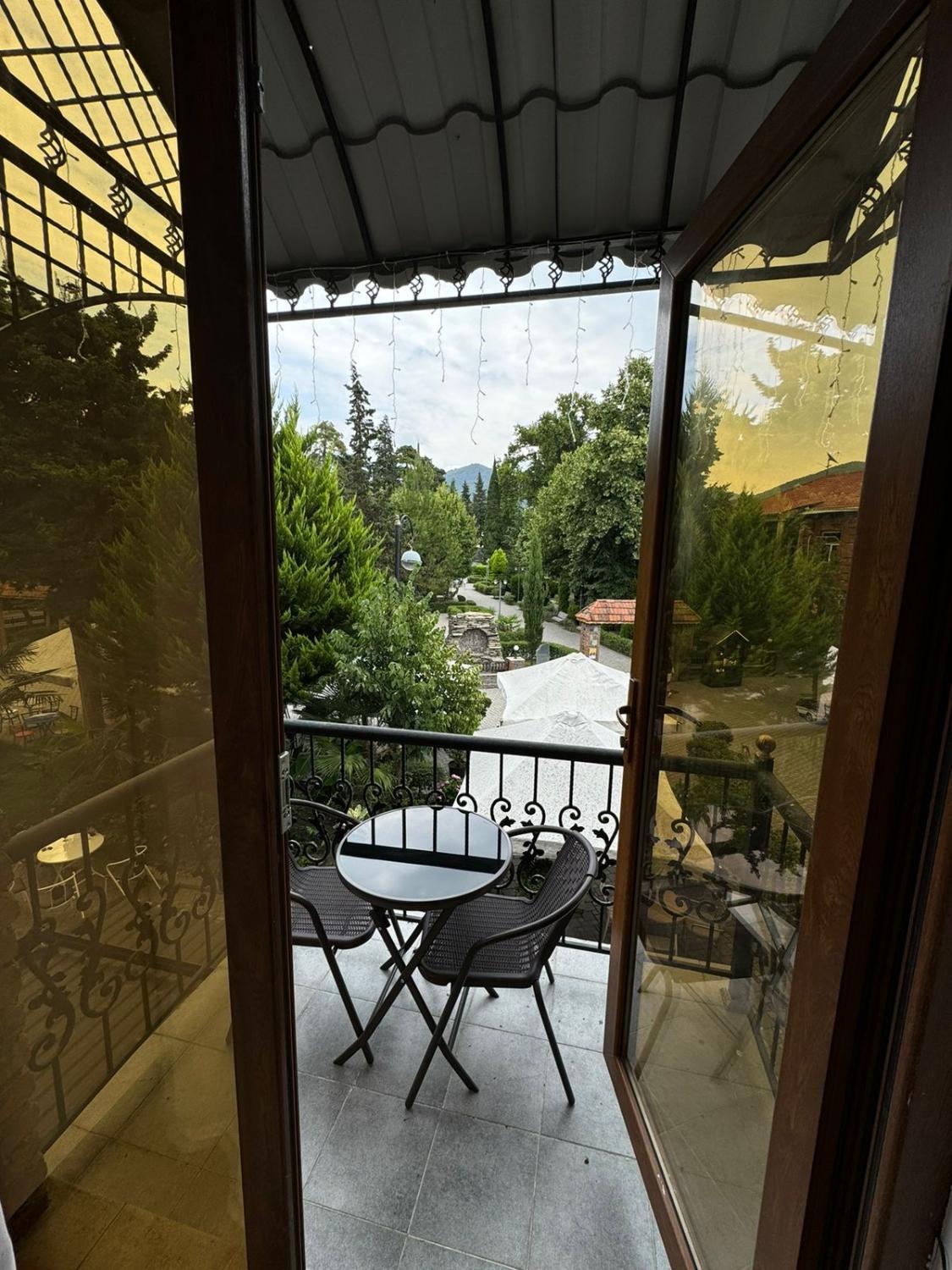 2, ES Restoran&Hotel, Zaqatala