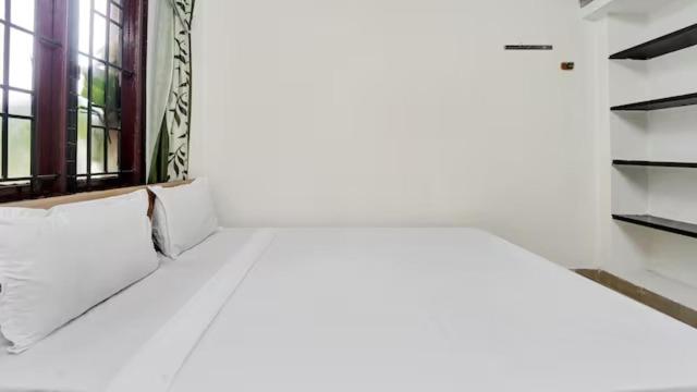 3, Hisham Lodge, Thanjavur
