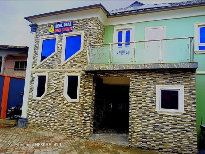 Balcony/terrace, 4 Real Deals Hotel and Suites, Egbeda