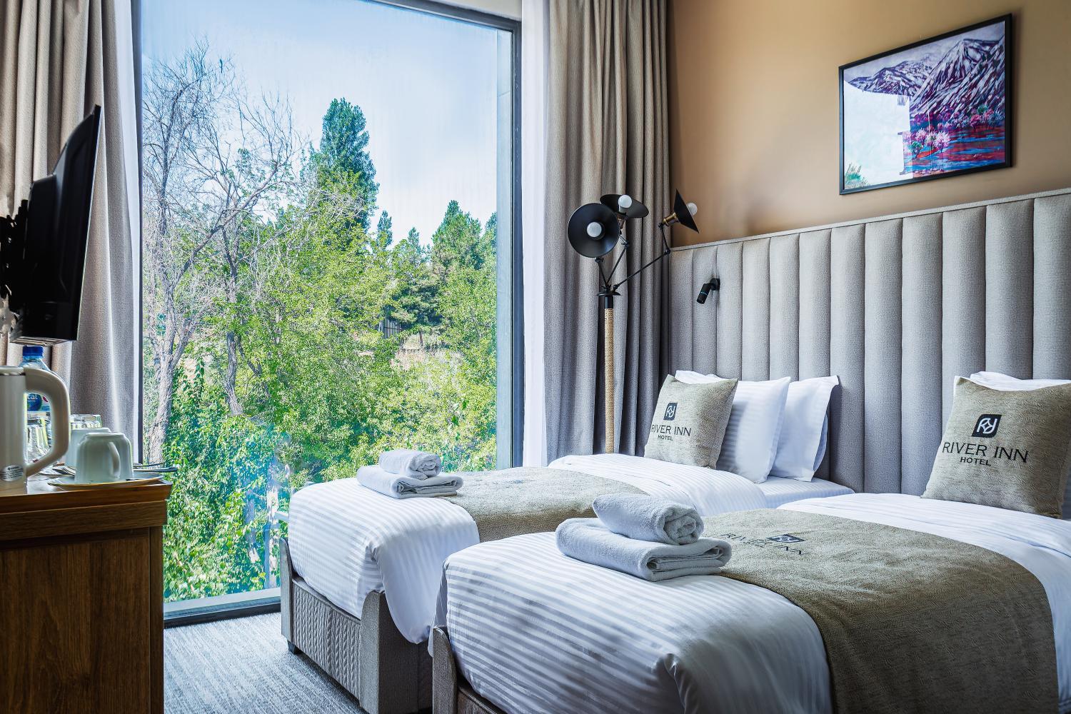 4, River Inn Hotel&Restaurant, Tashkent City
