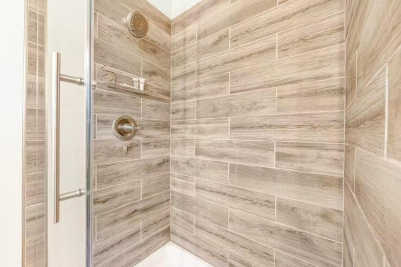 Others 2, Wine Country Creekside Retreat With Hot Tub, Sonoma