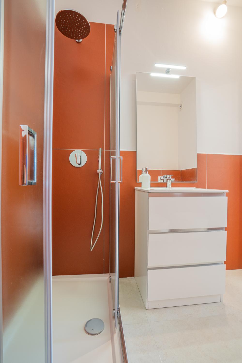 Shower 5, AMBRA Holiday Rooms - La Cinta, Nuoro