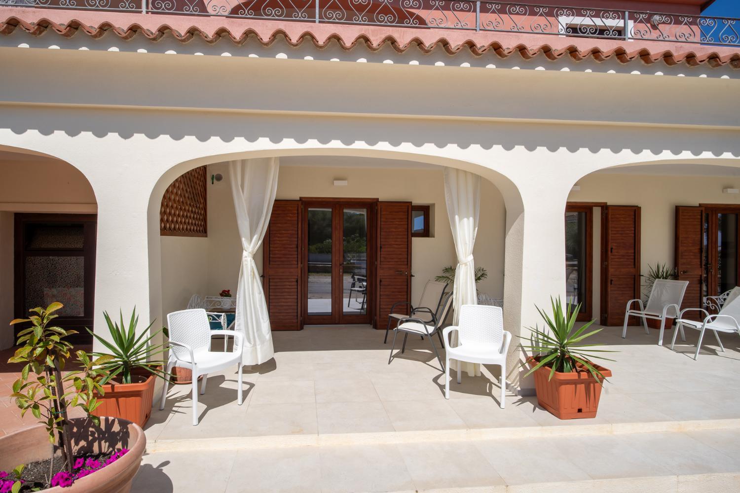 Balcony/terrace 3, AMBRA Holiday Rooms - La Cinta, Nuoro