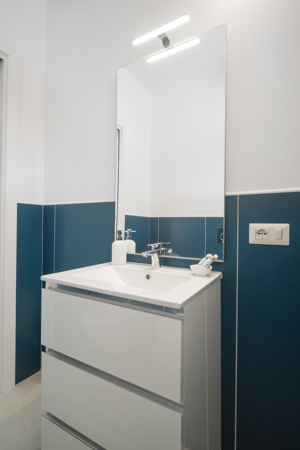 Bathroom 4, AMBRA Holiday Rooms - La Cinta, Nuoro