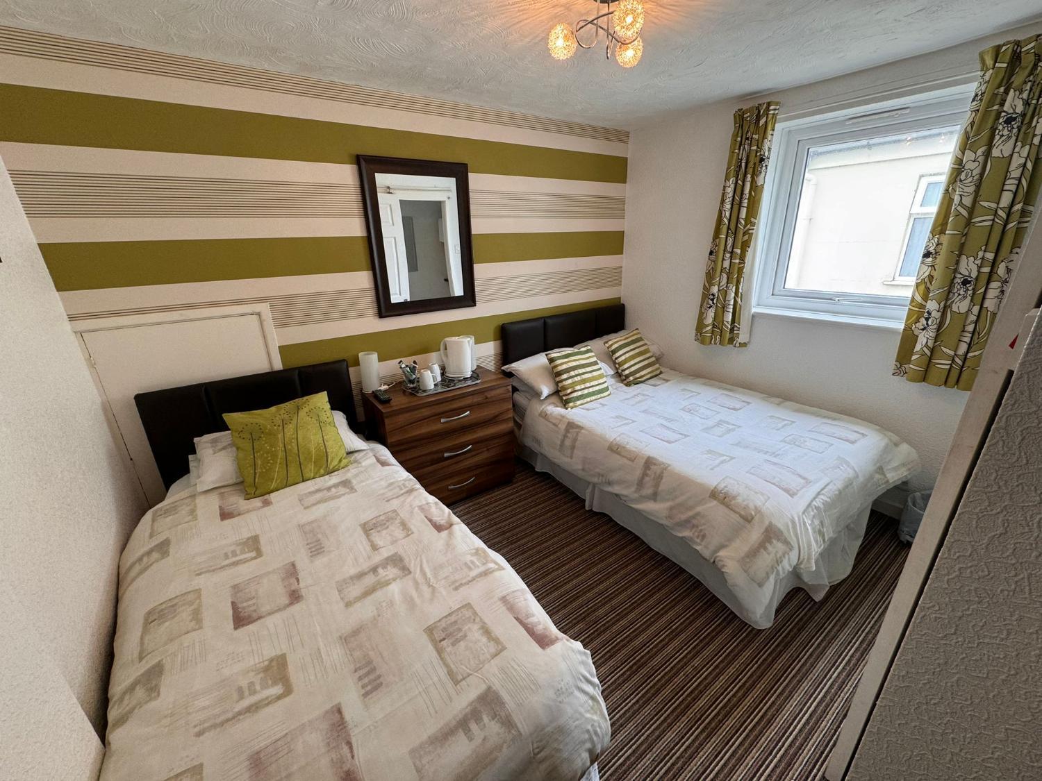 2, Wilcot Hotel, Blackpool
