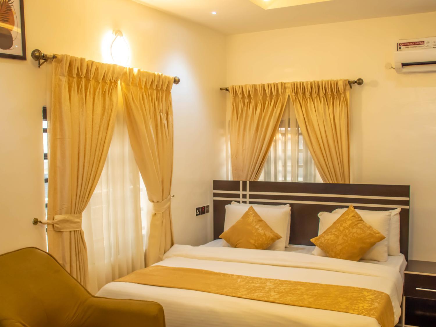 2, SATINA INT'L Hotel, IjebuOde