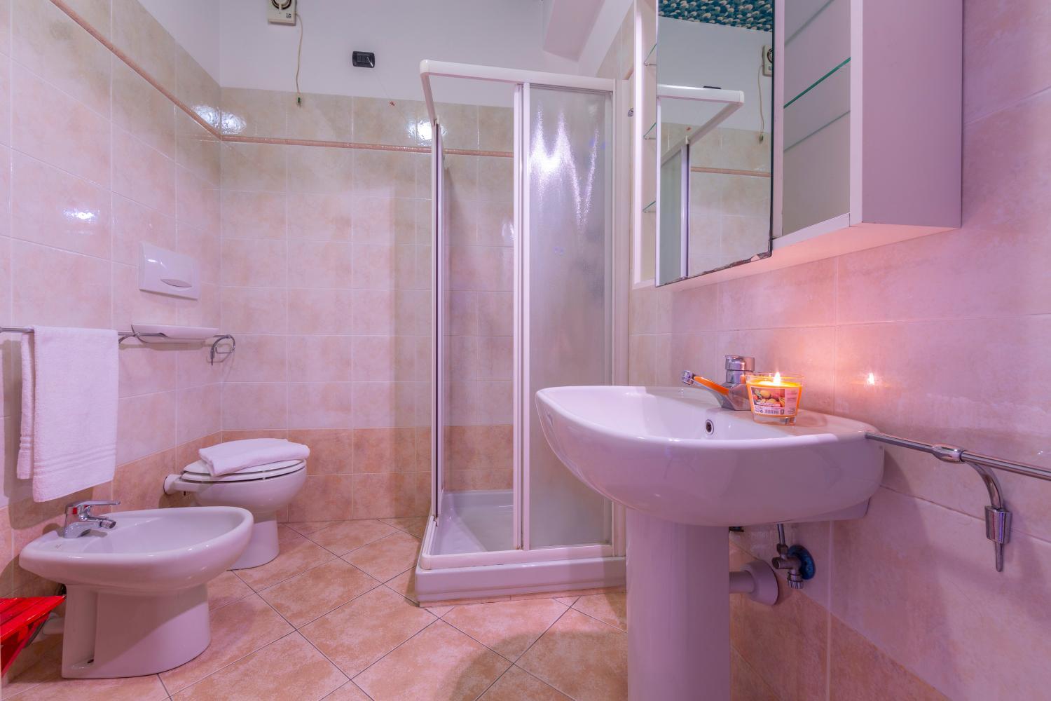 Others, Laigueglia Beach - Happy Rentals, Savona