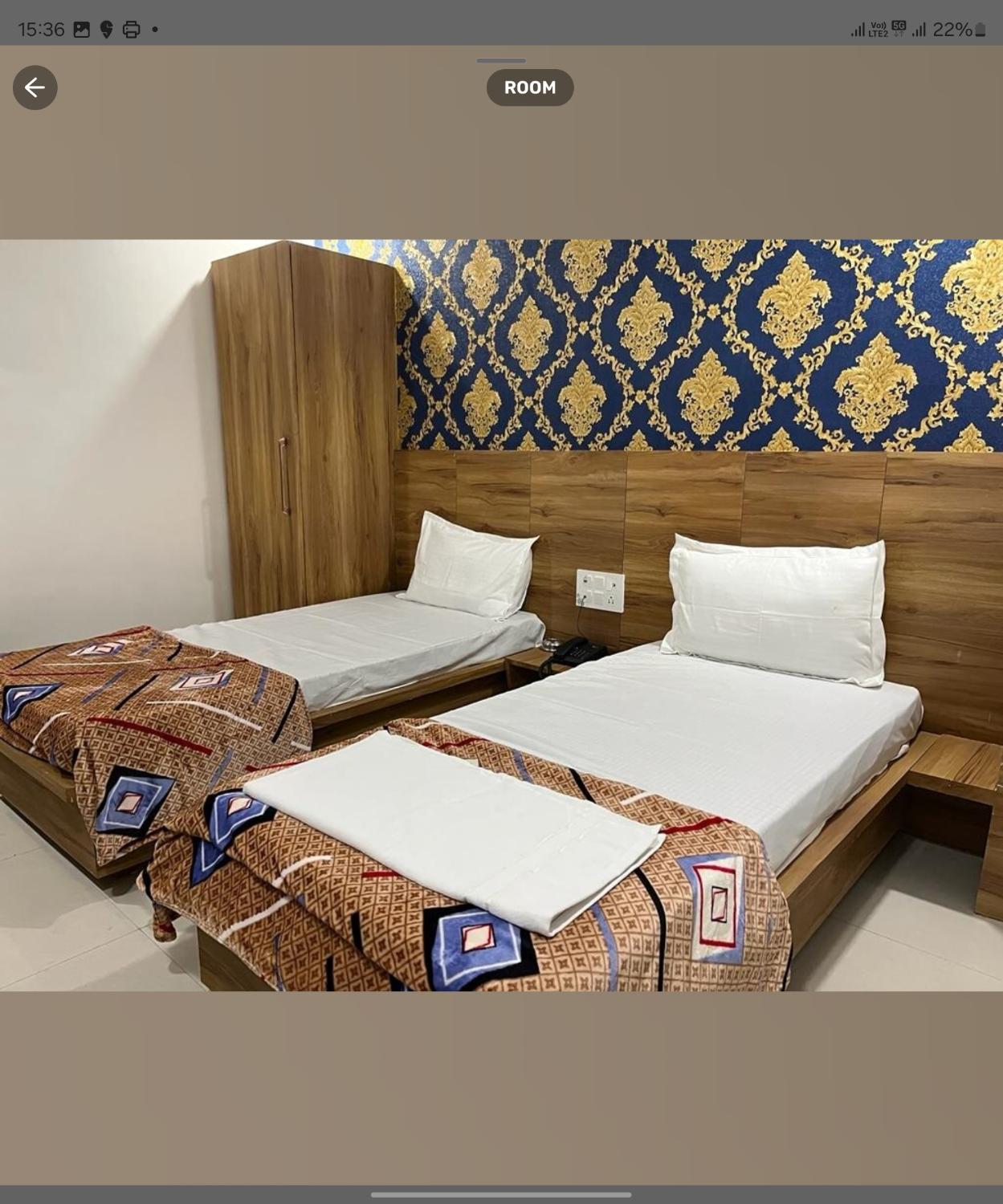 2, SS Lake View Hotel, Datia