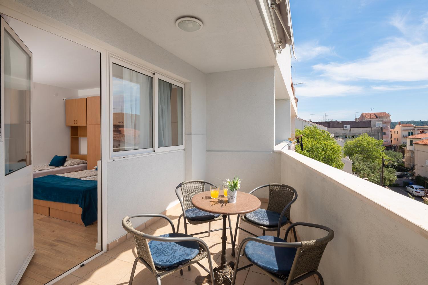 Balcony/terrace 3, Apartments near Central Beach with Free Parking, Makarska