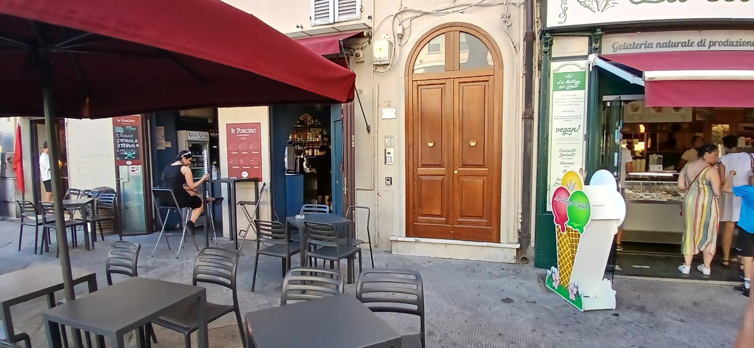 Restaurant, Amazing view, Pisa