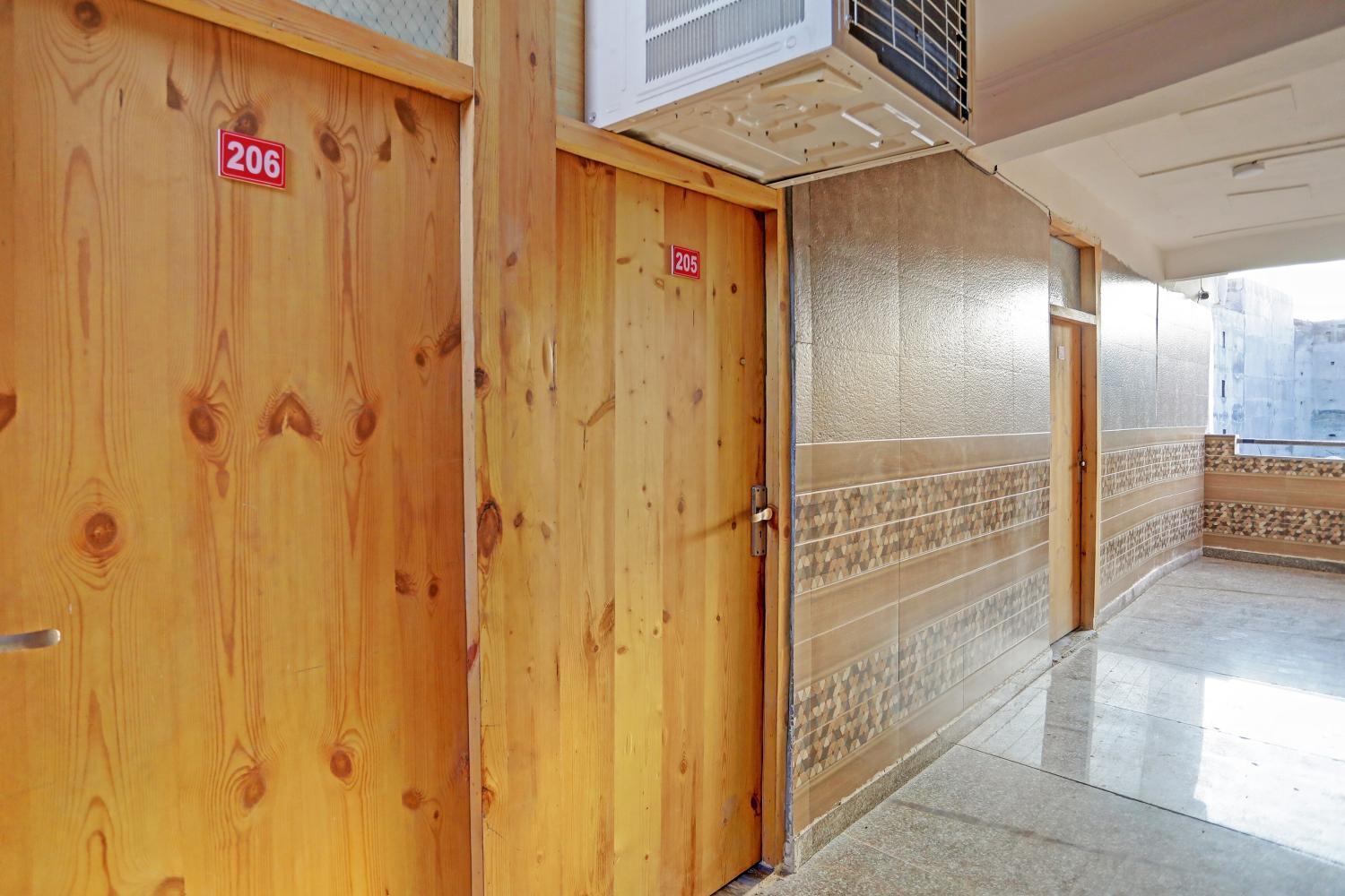 Hotel Harmony Inn Near Delhi Airport, West
