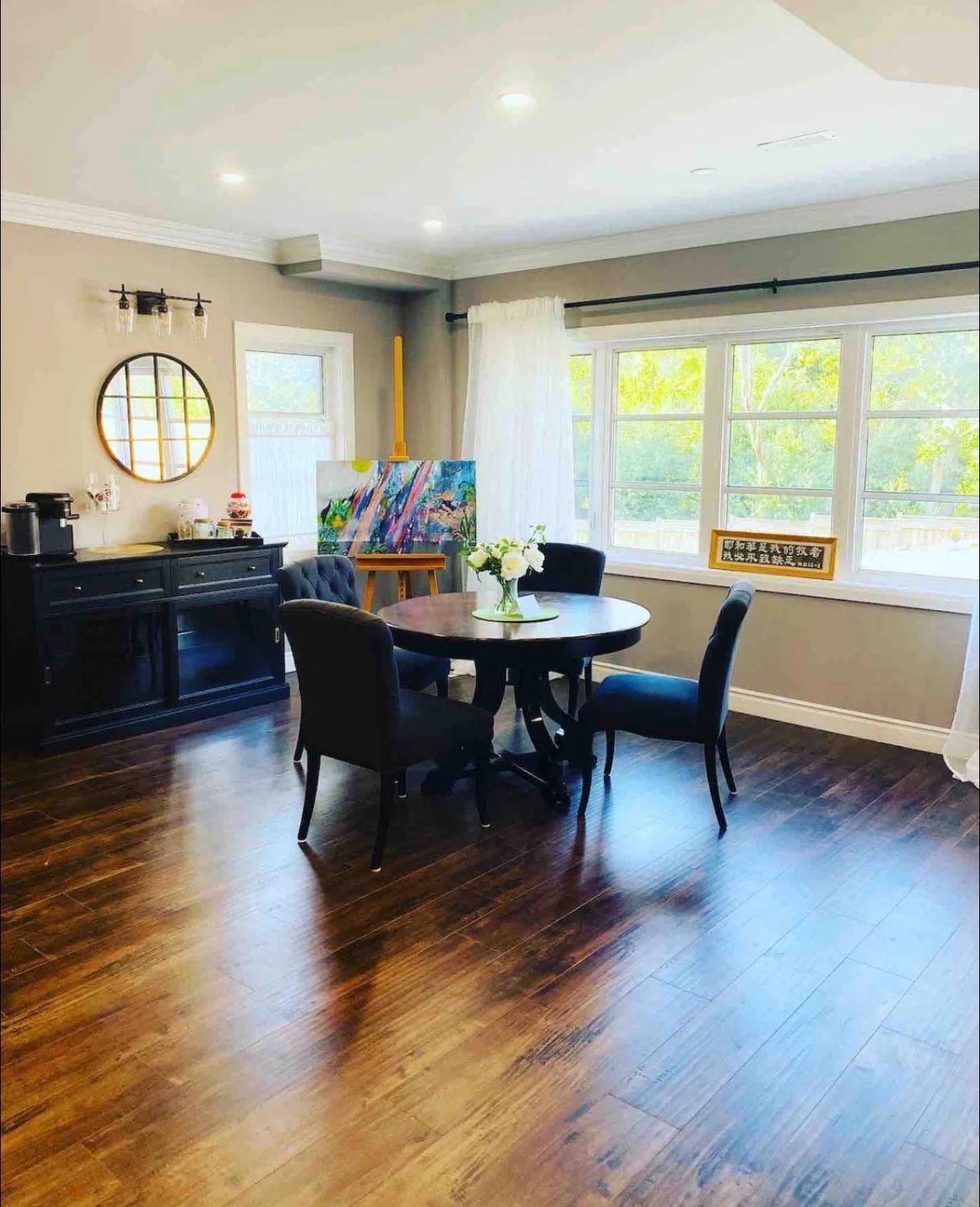5, Canadian sweet home, York