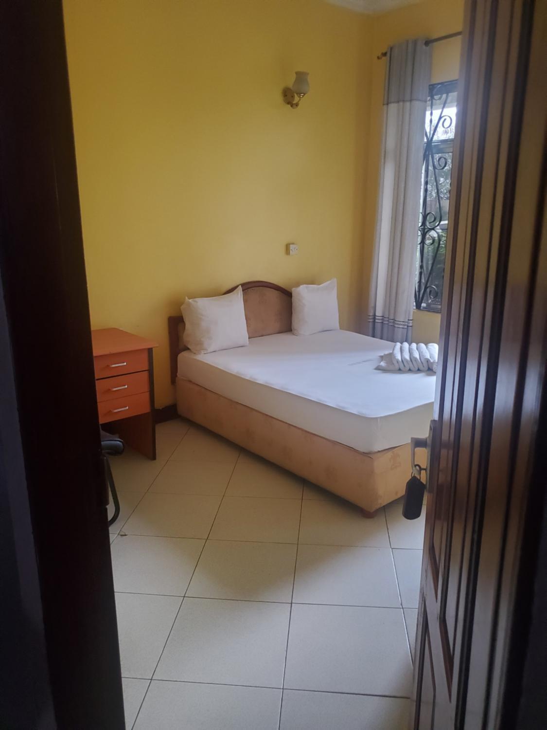 2, CLOUDs MOTEL, Ilala