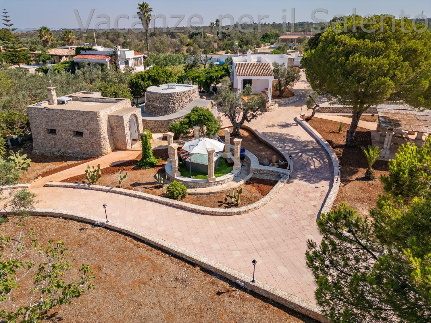 3, La Macchia Salentina, Lecce