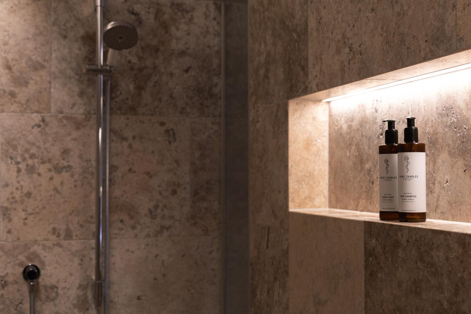 Shower 2, Mountain Residence Bergrichter, Landeck