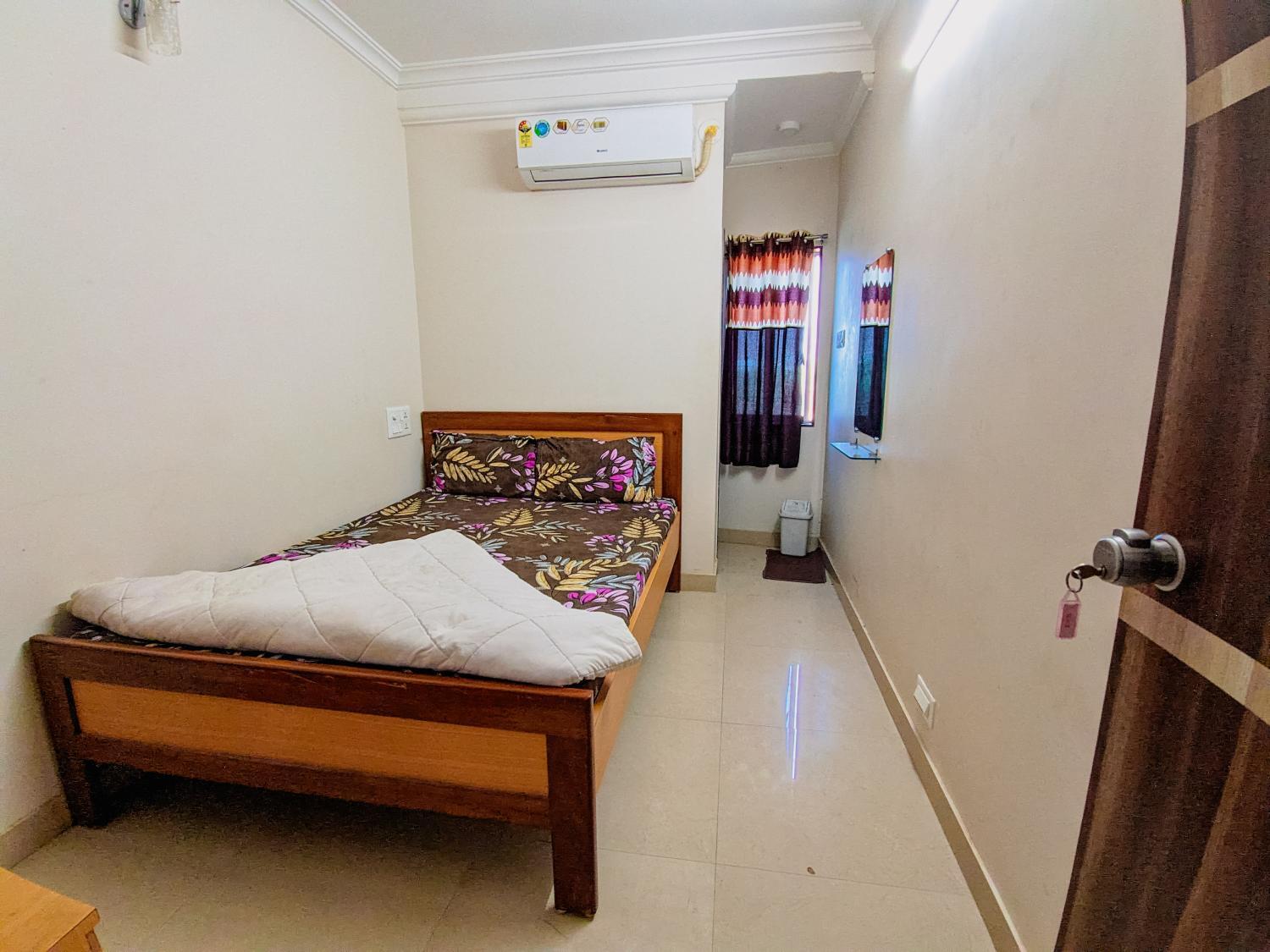 4, New Harbhole Hotel & Guest House, Kachchh
