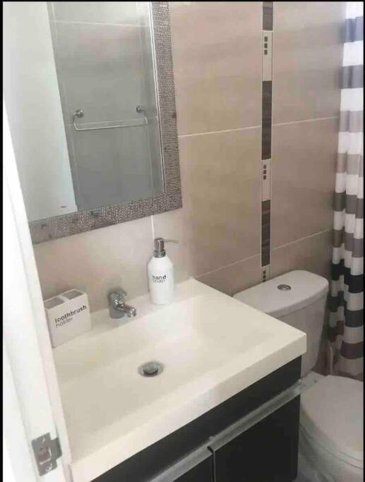 Bathroom 5, Comfortable Wide Doble Bedroom With Private Bath, Lima