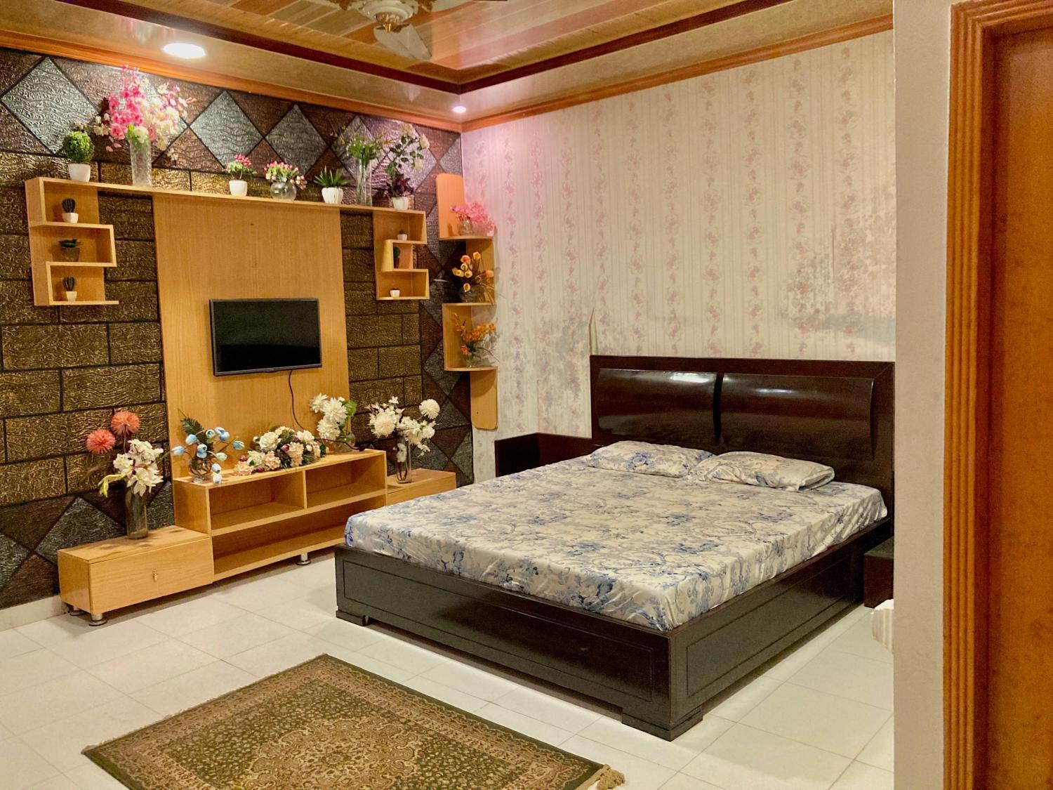 3, Malik Guest House, Rawalpindi