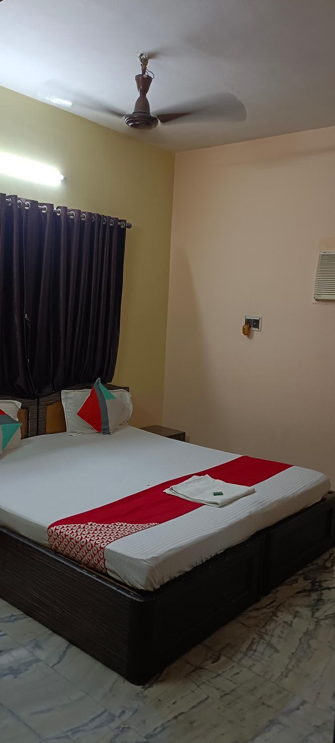 4, Poulomi hotel & associate, North 24 Parganas