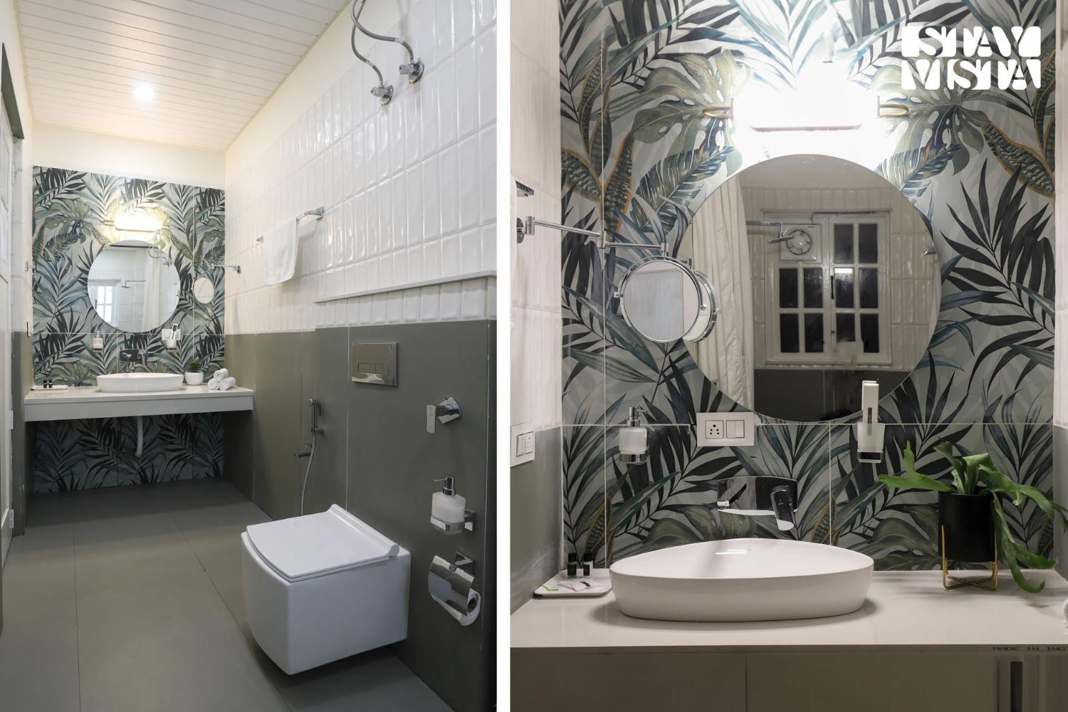 Bathroom 3, Forktail House with Swimming Pool at Kalimpong by StayVista, Darjiling