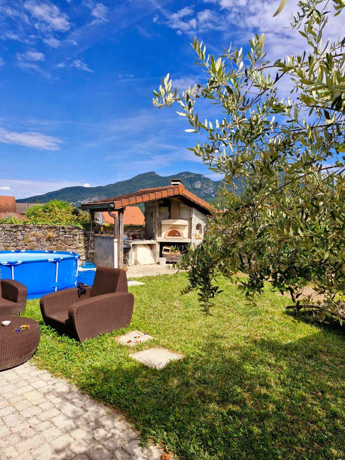 2, Maison de campagne, Ain