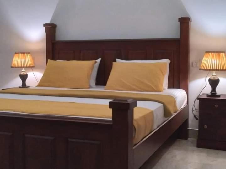 3, PRINCESS inn, Naula