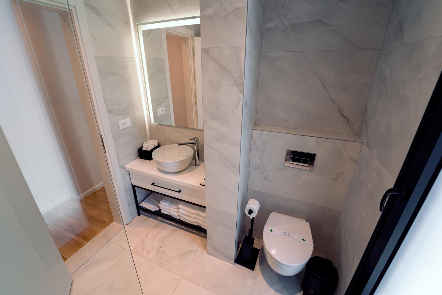 2, Hotel Vila 19, Vlorës