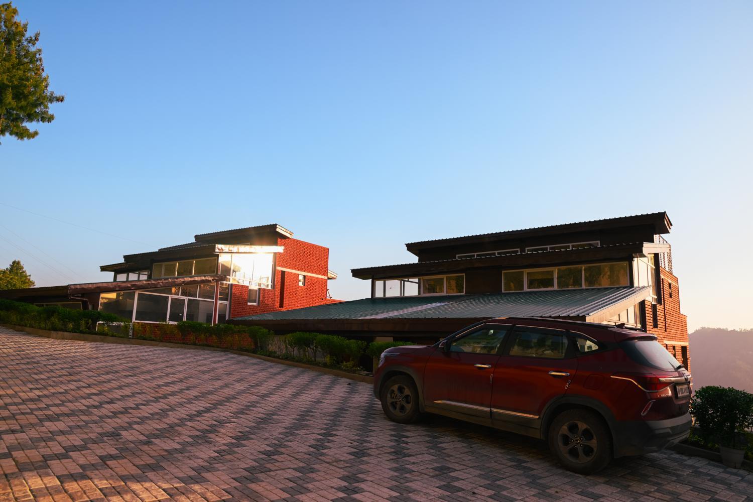 5, Vivaan Villas, Shimla