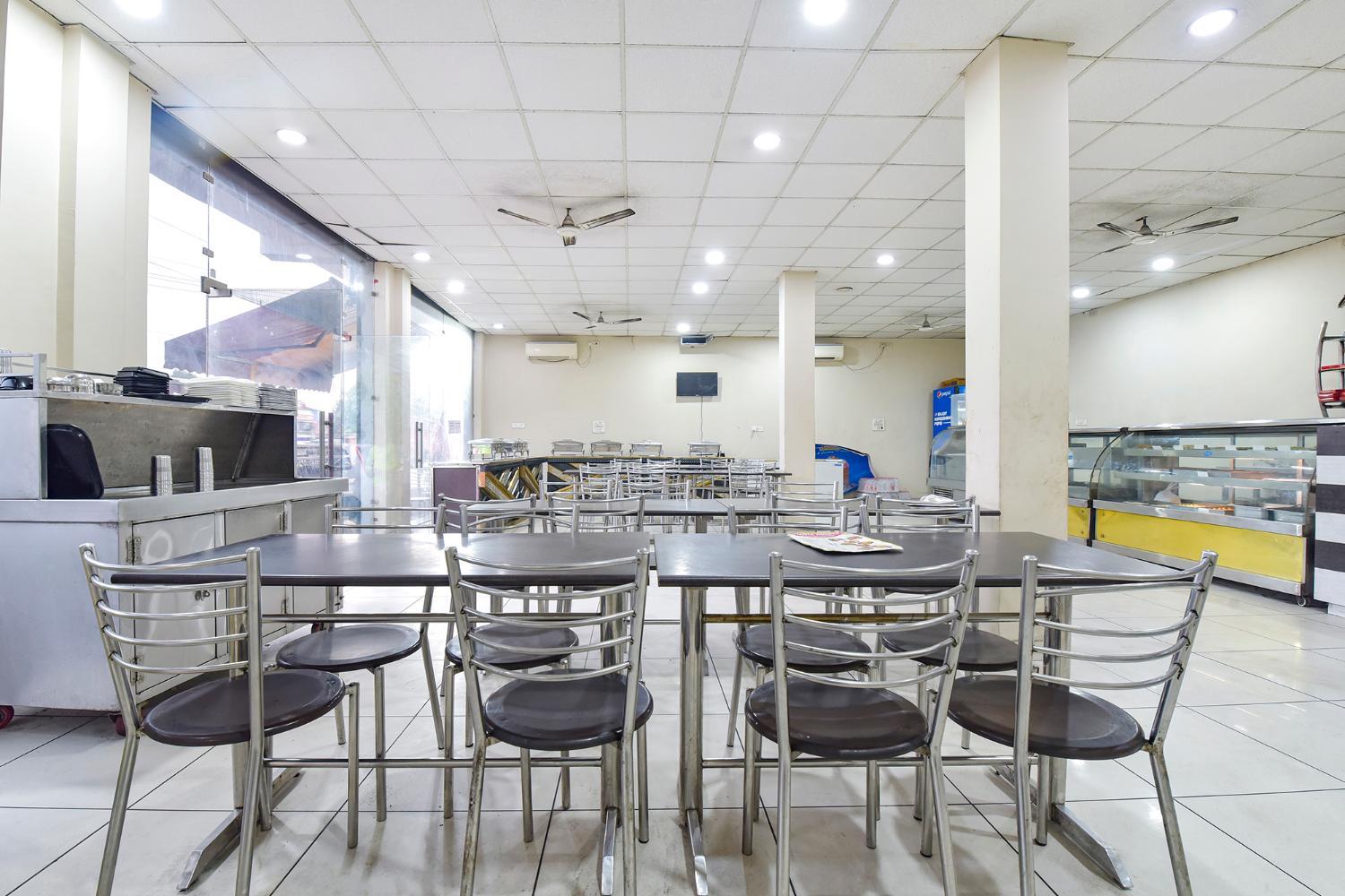 Restaurant 5, FabExpress Perfect, Jammu
