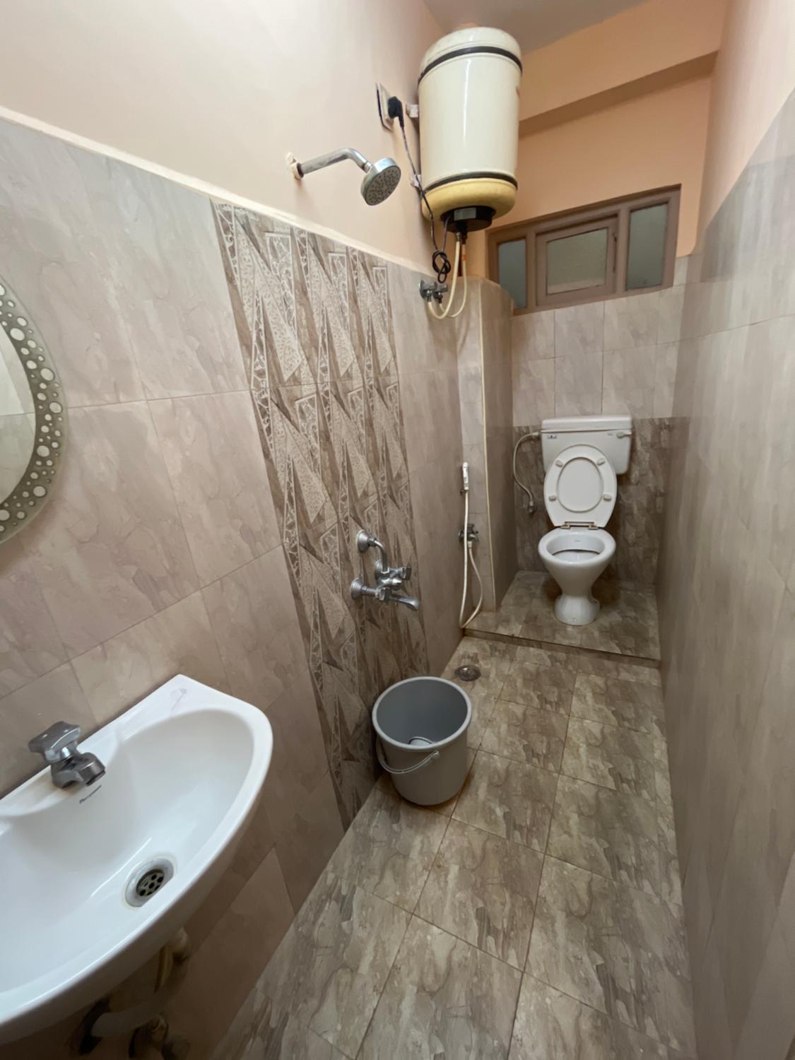 4, Balan Guest House, Puducherry