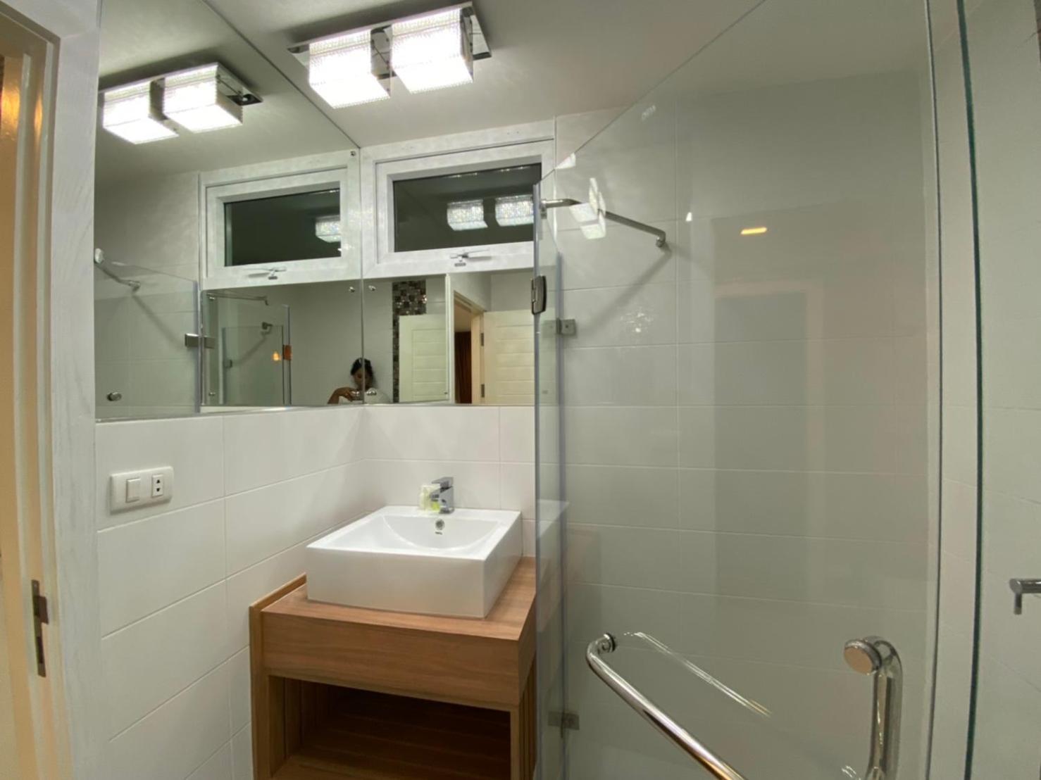 3, Butterfly Oceanic Condo Karon Beach Phuket, Pulau Phuket