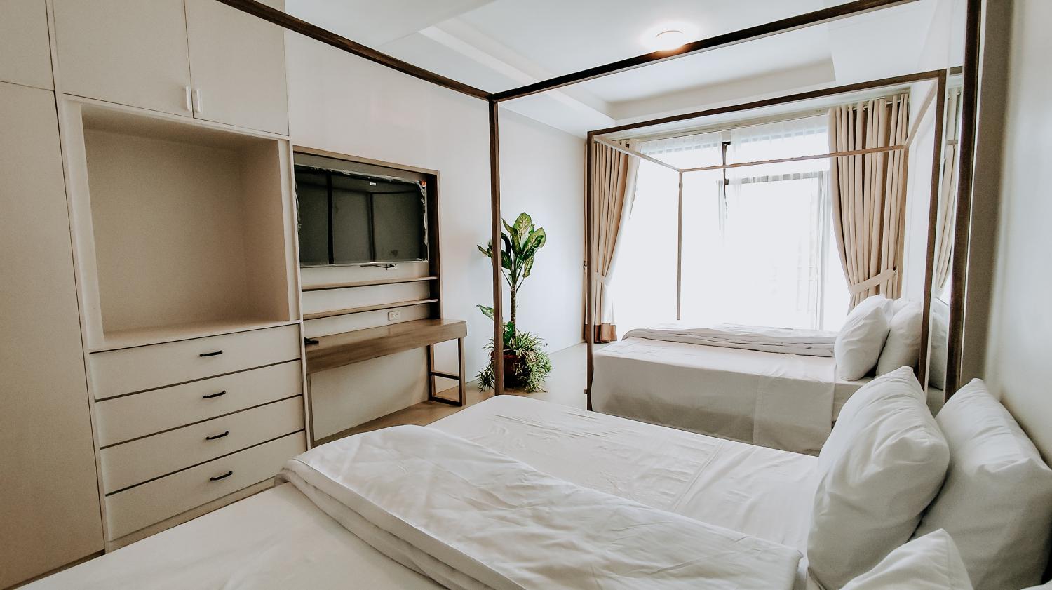 3, Maven Beach Resort, Sual