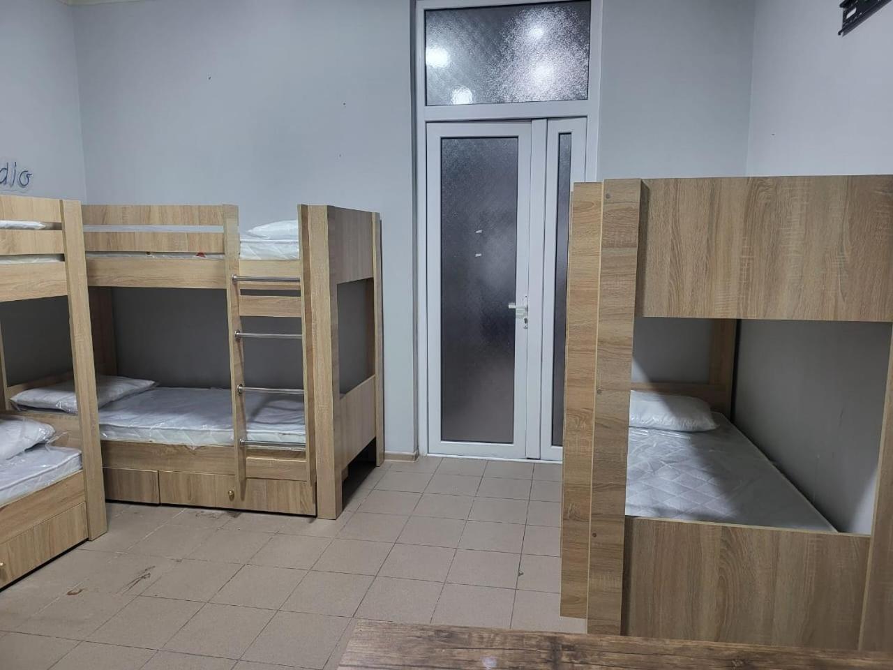 4, Extra Inn Hostel, Bakı