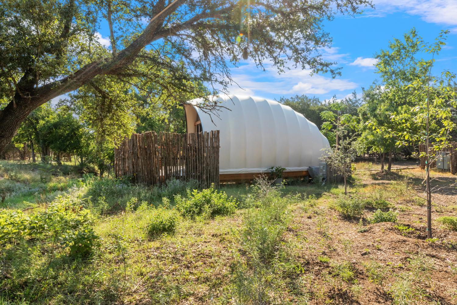 5, Cocoon by Onera, Gillespie