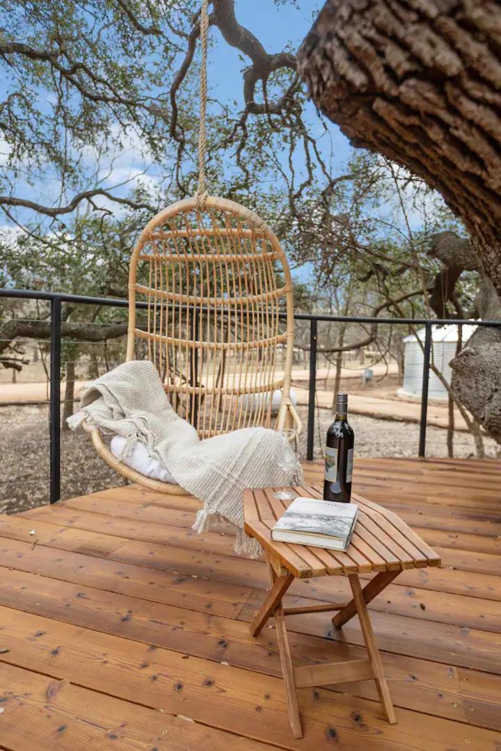3, Cocoon by Onera, Gillespie