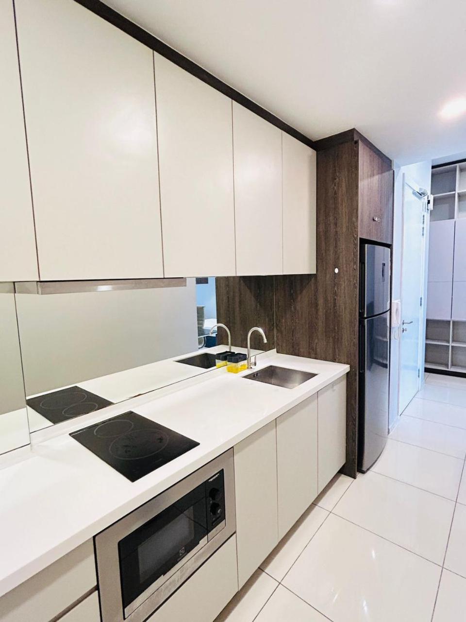 2, The Robertson KL Bukit Bintang, Kuala Lumpur